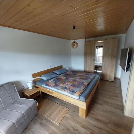 Apartments At Klemen ゴレンスカ地方 エクステリア 写真
